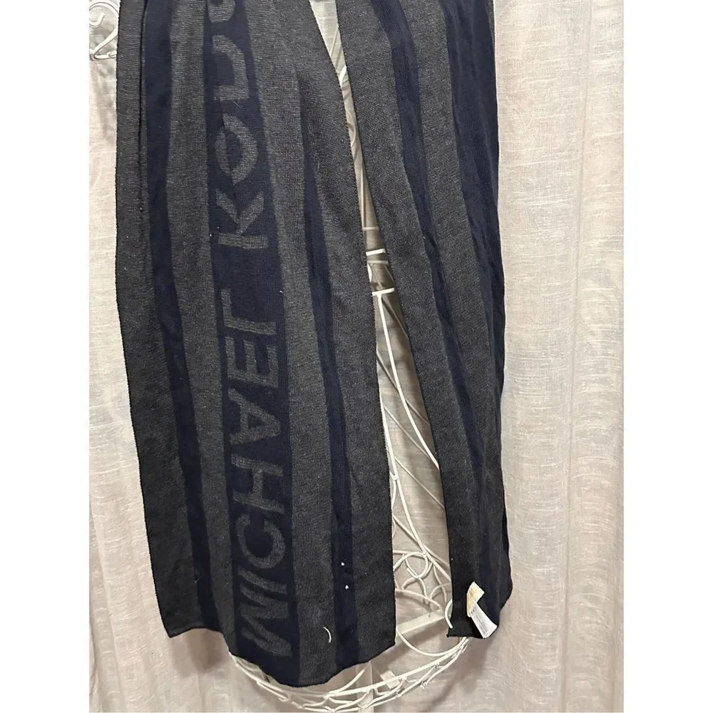 Michael Michael Kors Men's Vertical Logo Jacquard Muffler Scarf  Two-tone patter